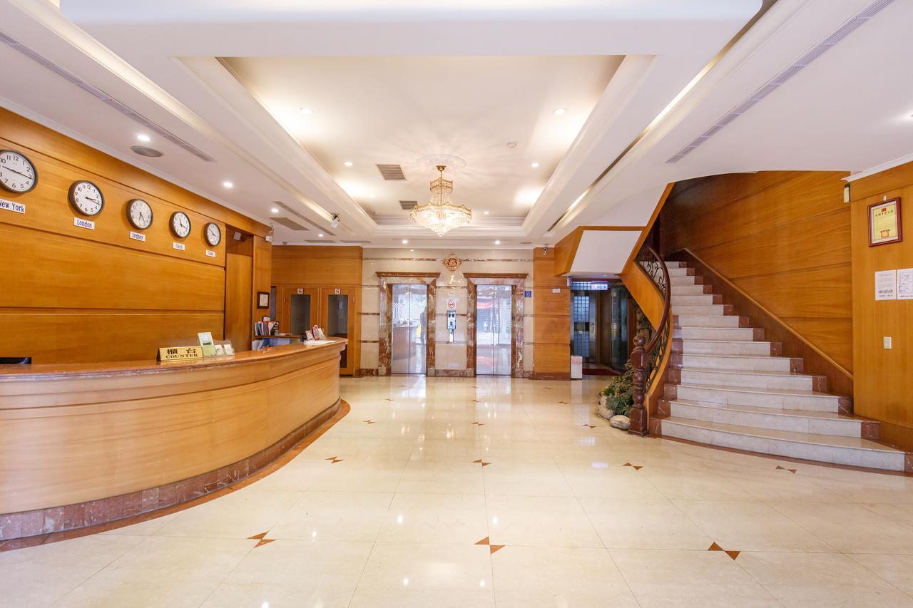 Champion Hotel Taipei Bagian luar foto