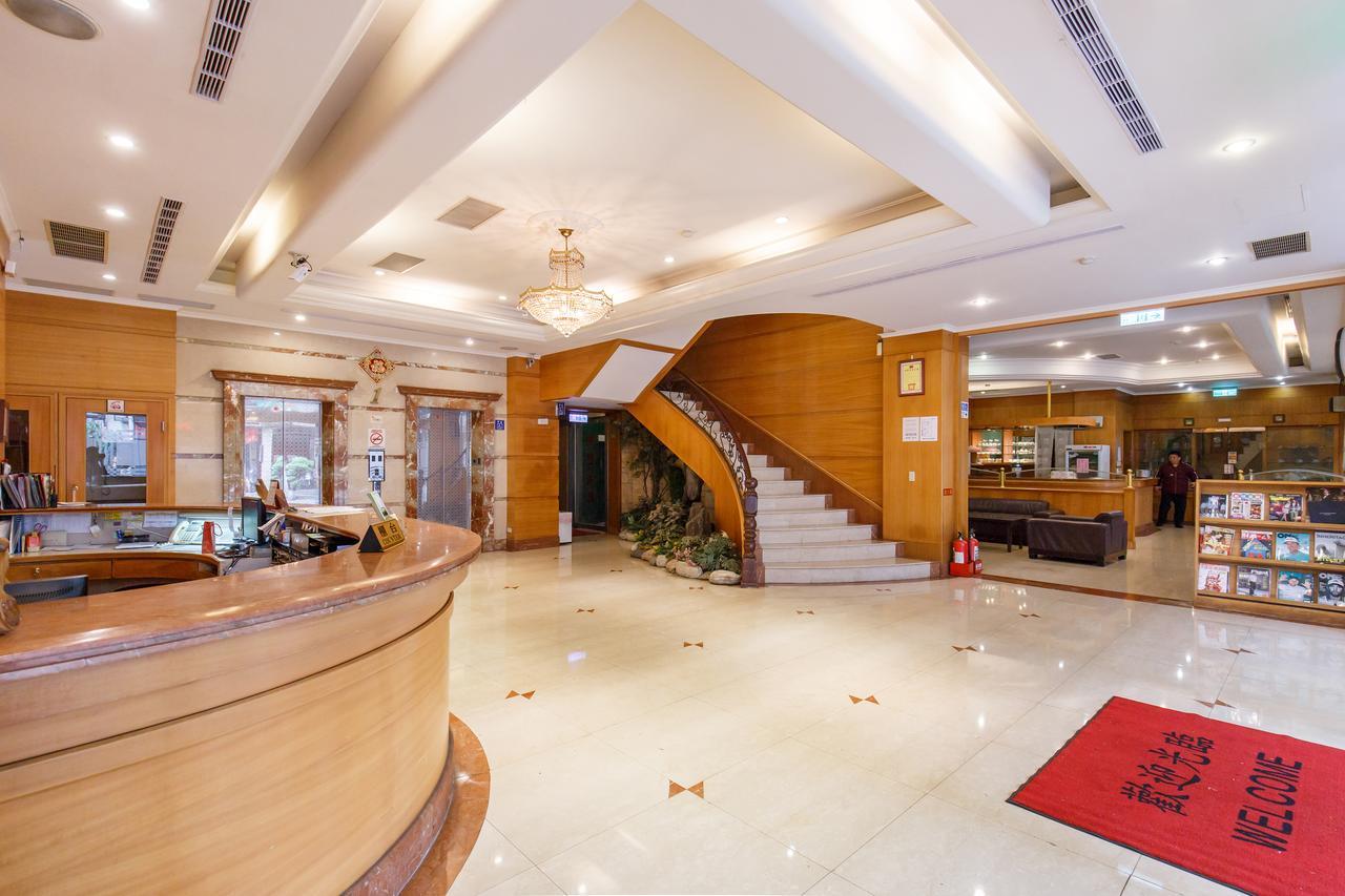 Champion Hotel Taipei Bagian luar foto